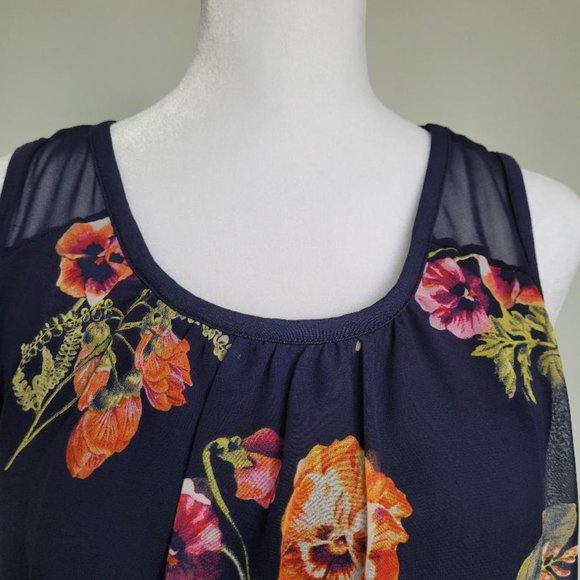 New York & Company Navy Floral Sleeveless Top - Picture 3 of 6